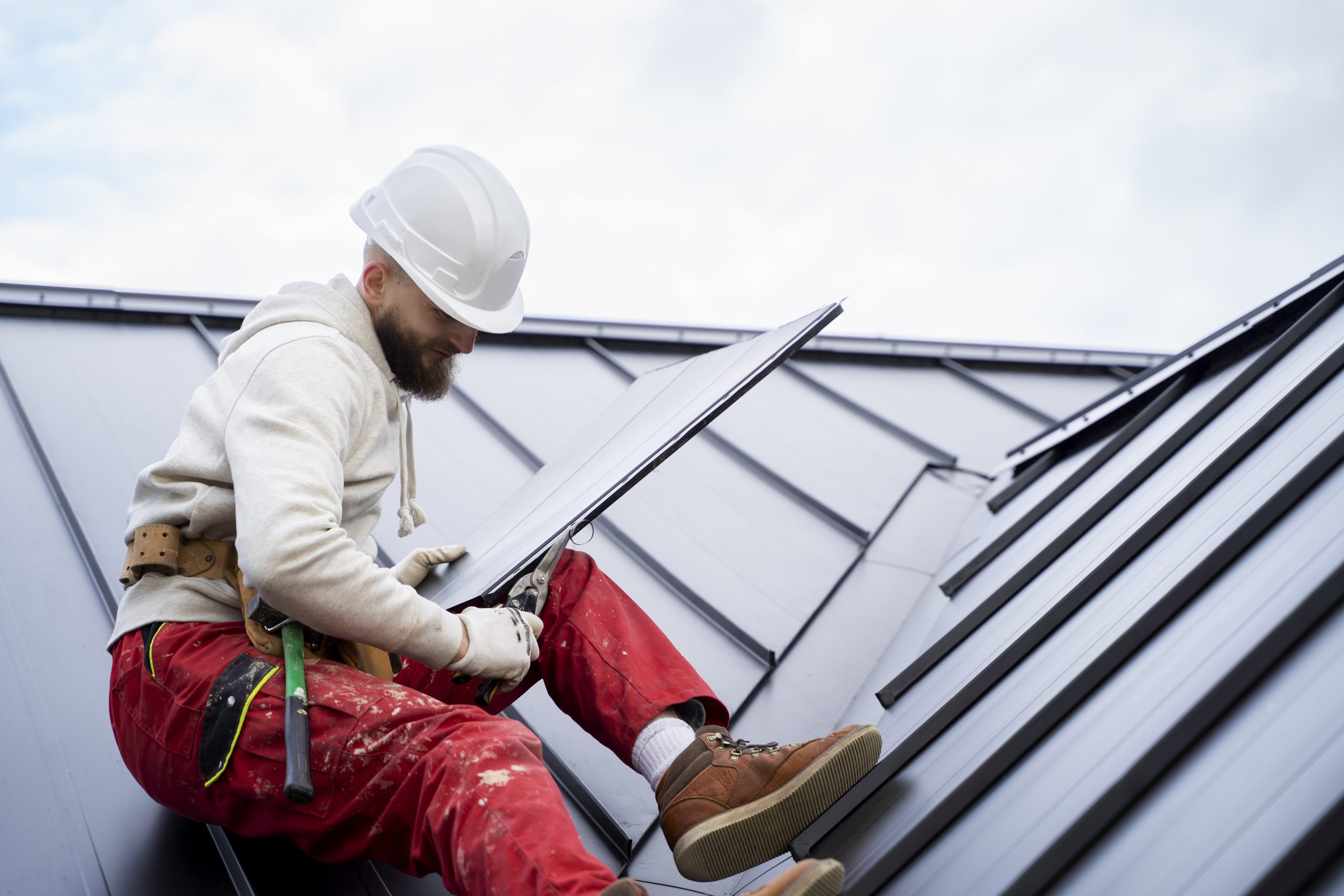 The Ultimate Guide to Heat Insulation for Roof, Ceiling, and Wall: Keep Your Building Cool and Energy Efficient