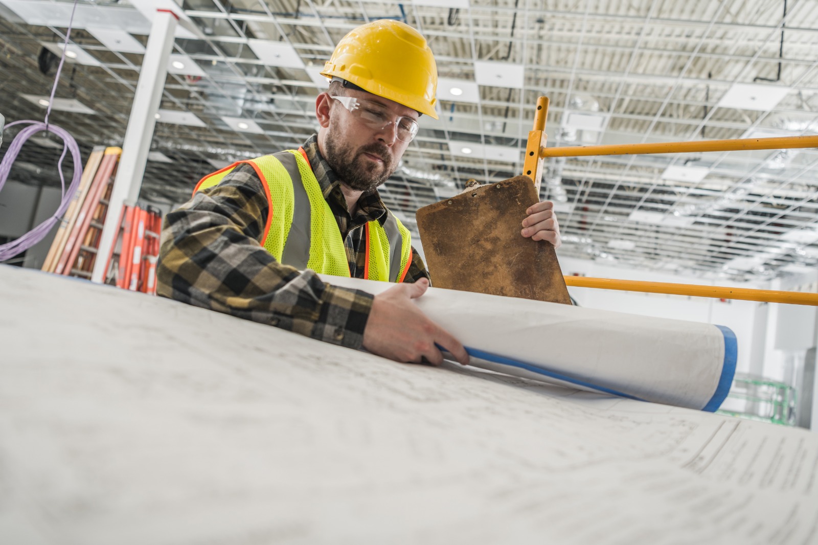How Roof Insulation Sheets Help Reduce Energy Costs in Factories